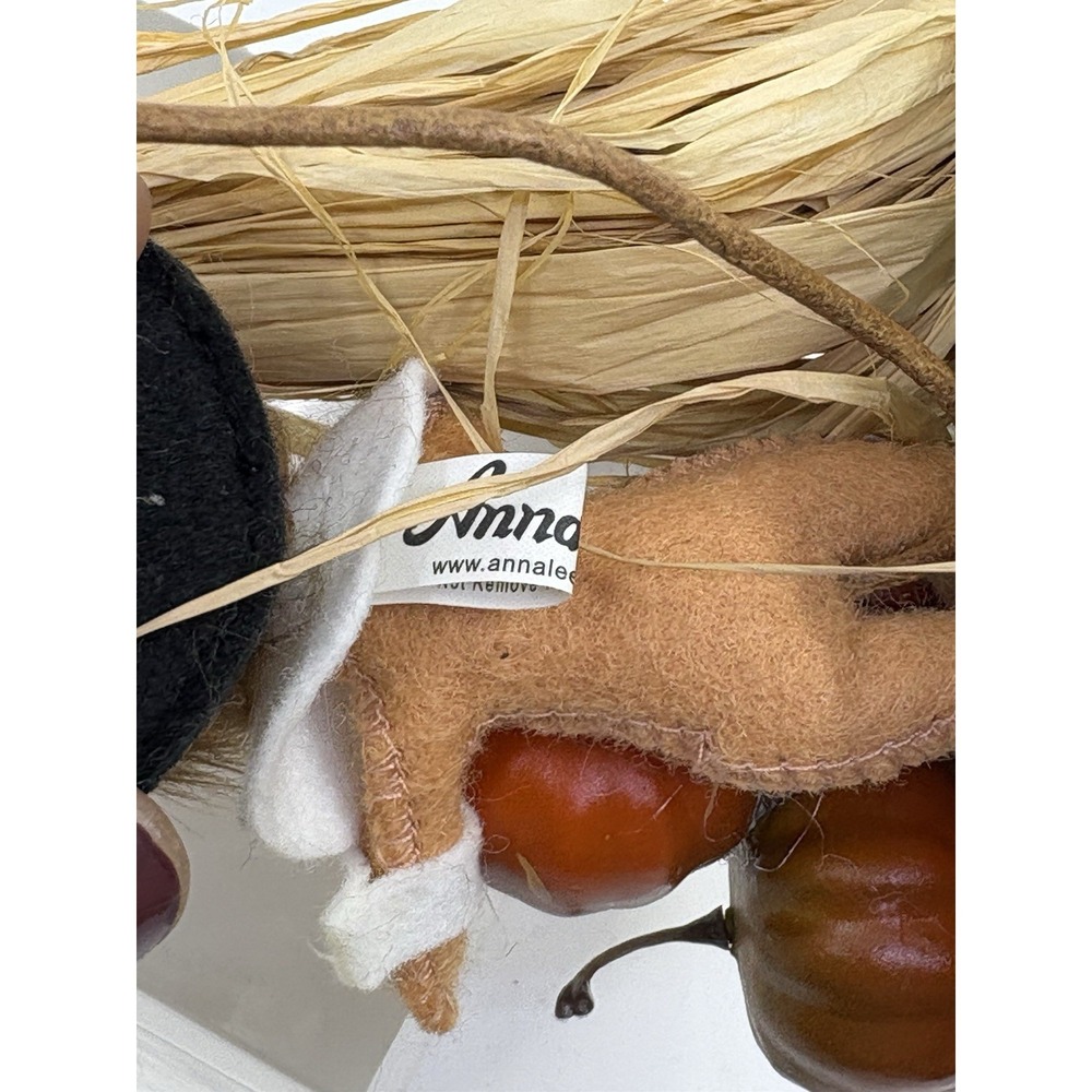 Annalee Thanksgiving Harvest ~ 2009 Pilgrim Boy Mouse w/ Cornstalk ~ 3" Doll - Picture 5 of 6